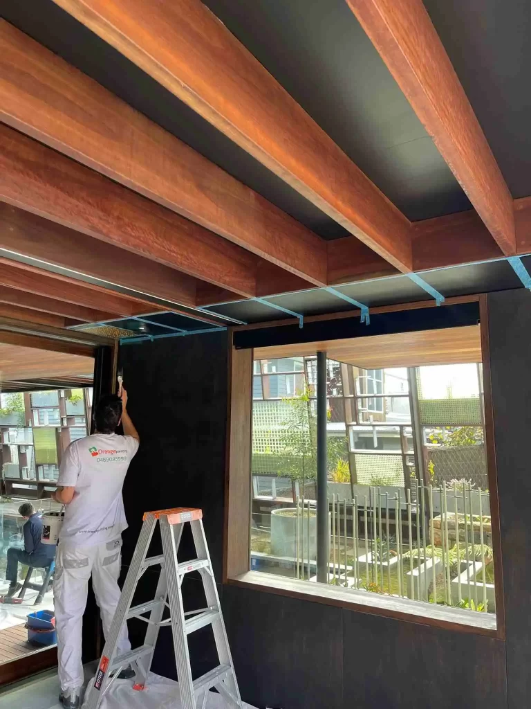 painting a room like a professional painter